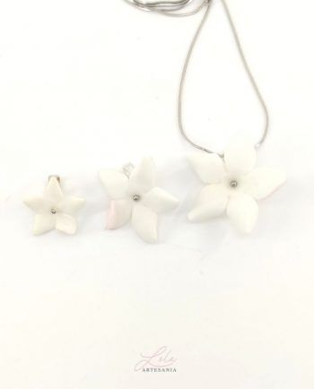 Collar Jazmín Plata (925), joya para mujer. Regalo artesanal en porcelana fría