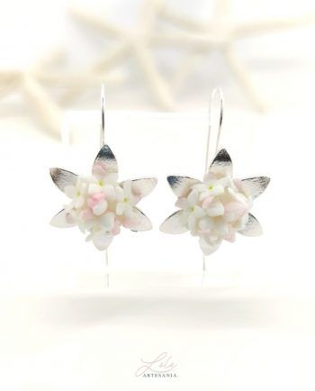 Pendientes Biznaga Plata. Realizados en porcelana fría por artesanía lola.