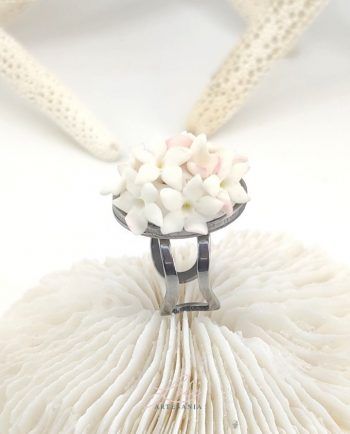 Anillo Biznaga Acero ajustable. Porcelana fría