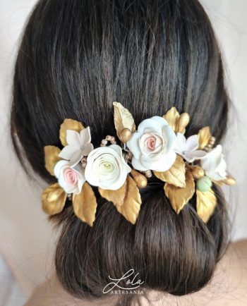 Tocado de Rosas en Porcelana fría de artesanía Lola