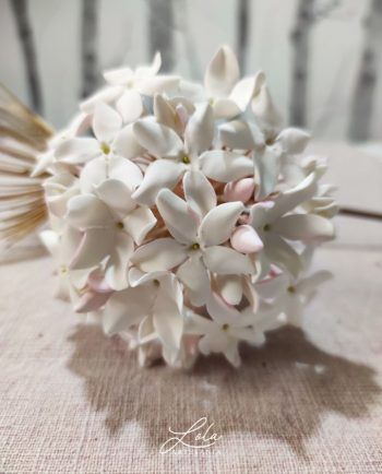 Biznaga Tallo Natural hecha a mano sobre tallo natural de artesanía Lola